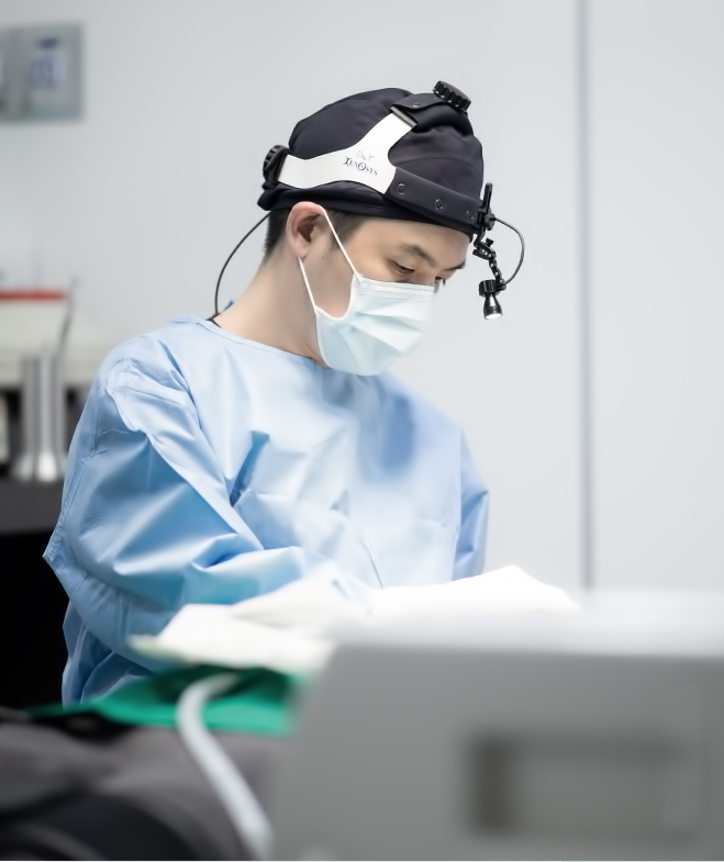 바이브 눈밑지방재배치 수술